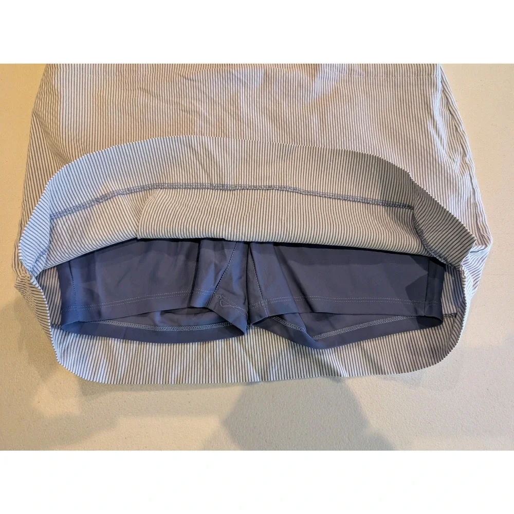 S C & Co Sportswear Women Blue White Pinstripe Athletic Golf Tennis Skort Medium